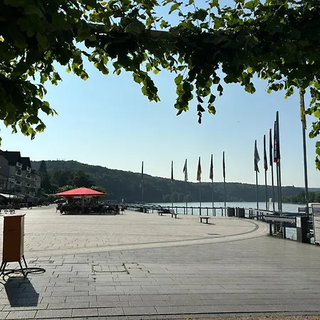 Apartamento In Am Rhein
