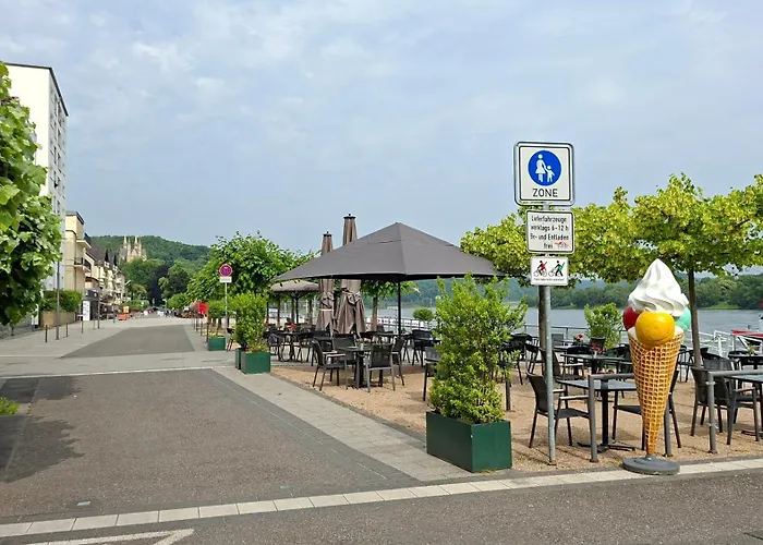 In Am Rhein * Remagen